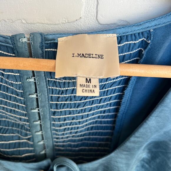 I. Madeline Blue Satin Lace Up Hook and Eye Cuff Sleeves Short Top Blouse -sz M - Picture 6 of 8